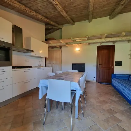 Emeraldway - Bouganville Apartmán